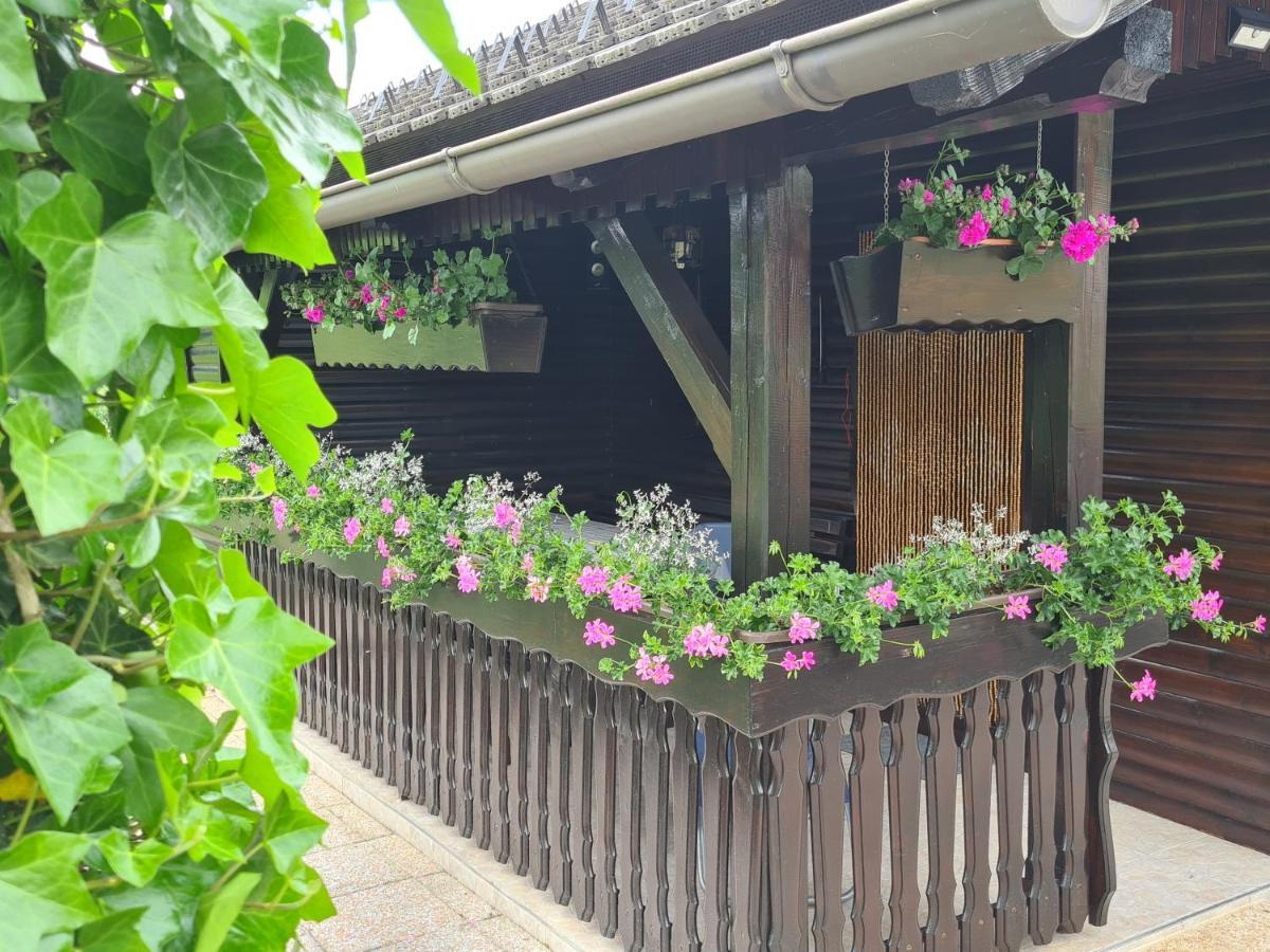 Amb Village Point Dob Екстер'єр фото